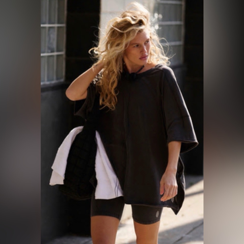 Free People Hot Shot Reversible Set: Dark Gray Oversized Pullover